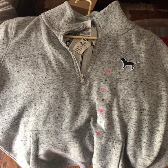 Pink brand sweatshirt - Picture 1 of 2